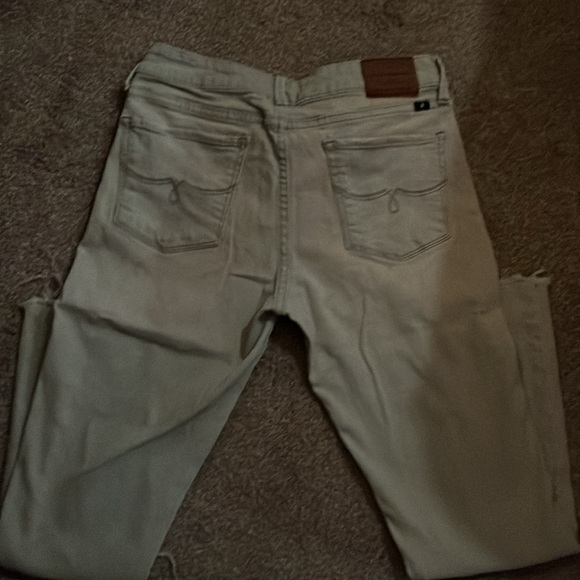 Light Blue Denim, Lucky Jeans - Picture 5 of 5